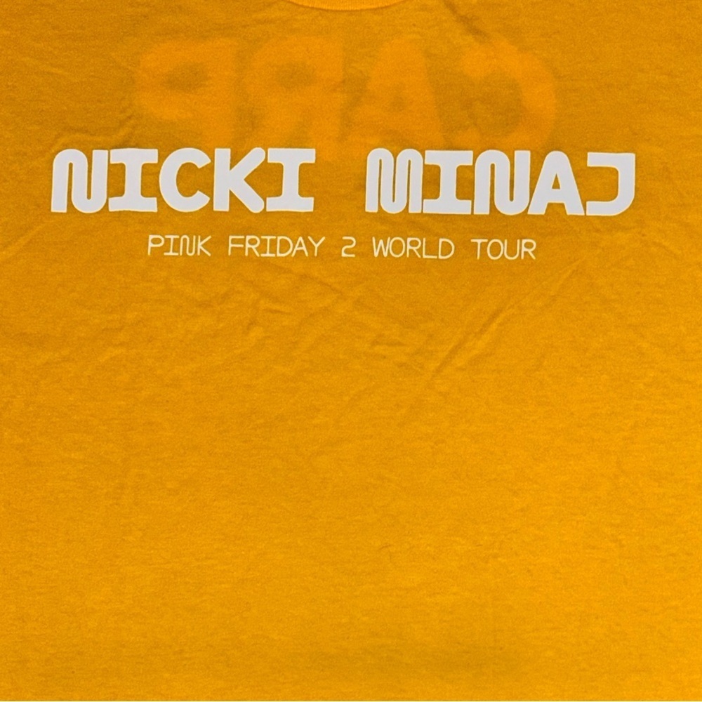 Nicki Minaj Pink Friday 2 World Tour Yellow Staff Carp T Shirt Men’s Sz XL New - Picture 2 of 7